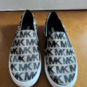 MICHAEL KORS Women's Keaton Slip-On Signature Logo Sneakers